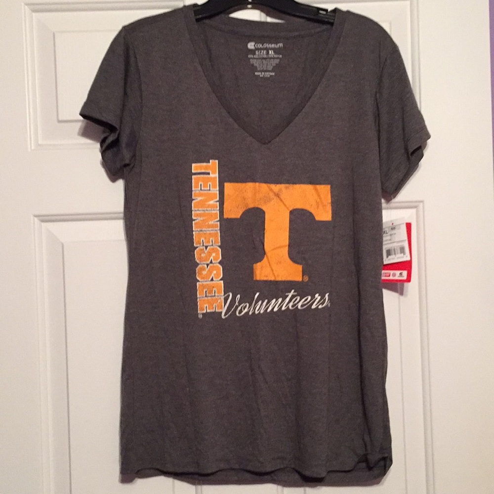 Tennessee Volunteers short sleeve shirt new size XL juniors